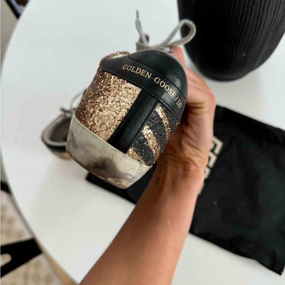 AUTHENTIC gold & black glitter golden goose - Picture 3 of 8